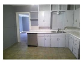 Building Photo - 1609 S Main St