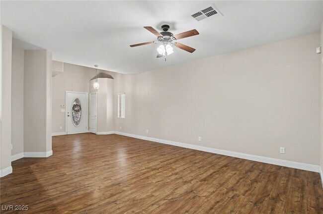 Building Photo - 1123 Aldenwood Ave