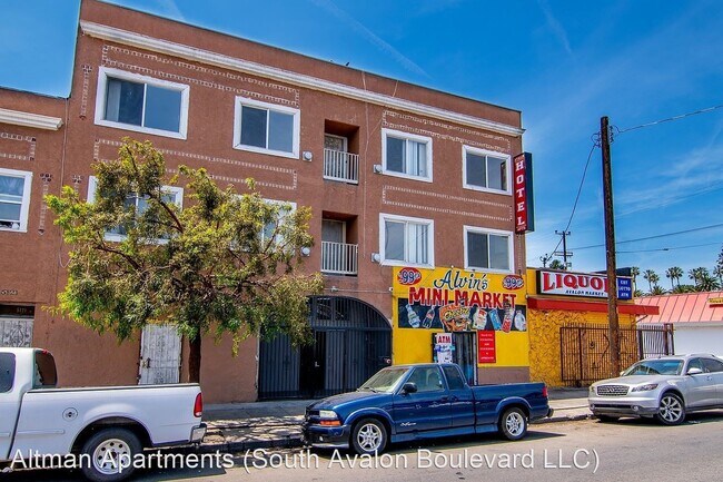 Building Photo - 5117-5123 S Avalon Blvd