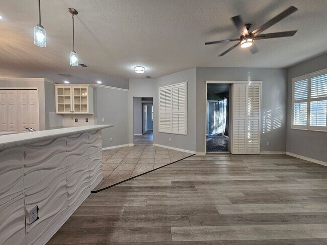 Building Photo - Your Clermont Home Awaits — Space, Style, and a Prime Location