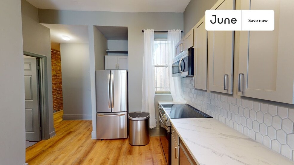 Building Photo - 1227 Harvard St NW