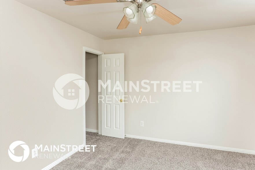 Building Photo - 532 Pinnacle Dr