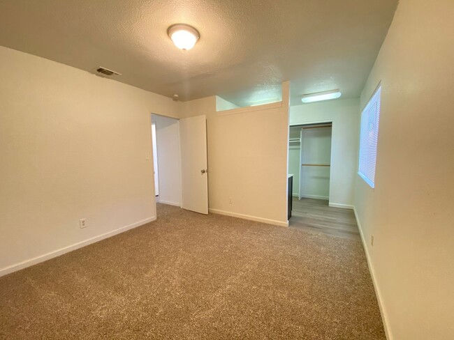 Building Photo - Beautiful Remodeled Home for Rent