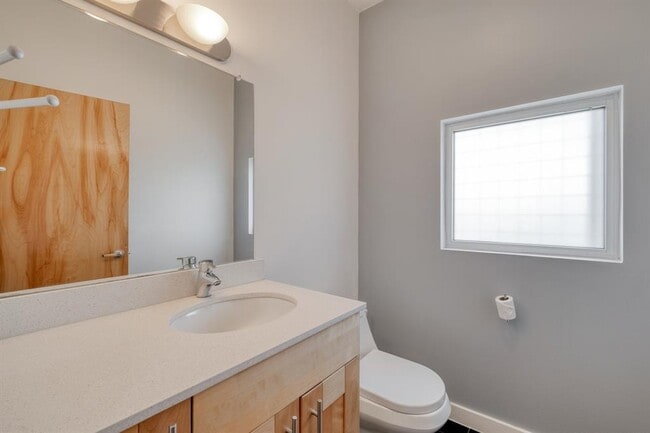 Building Photo - 5517 Agatha Cir