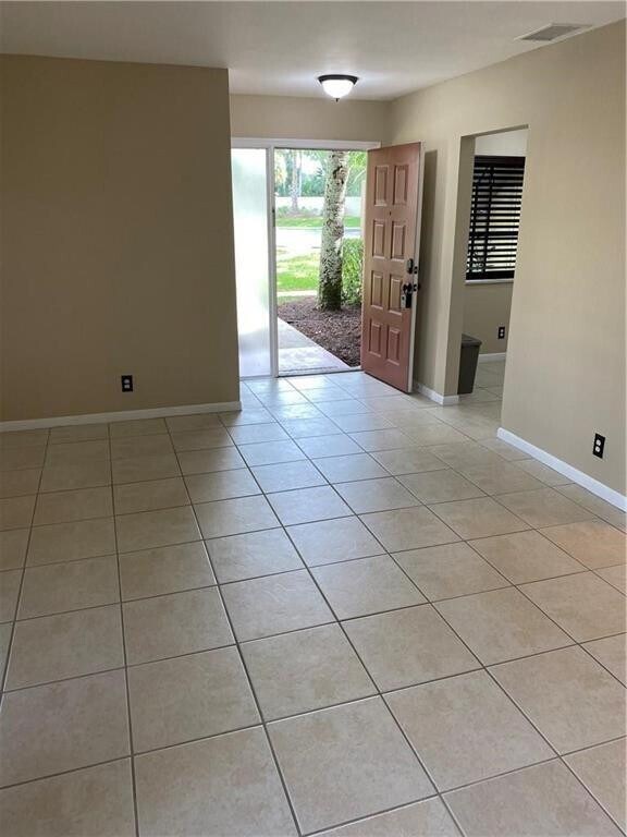 Building Photo - 2448 NW 49th Terrace