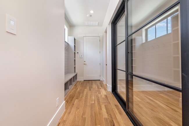 Building Photo - 4203 Normandy Ave