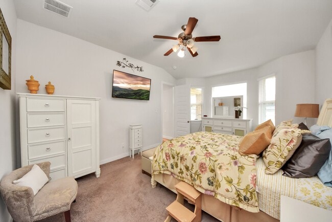 Building Photo - 8806 Chapada Highlands Dr