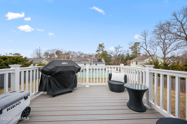 Building Photo - 5 Cortland Rd