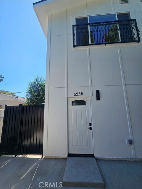 Building Photo - 6955 Rhea Ave
