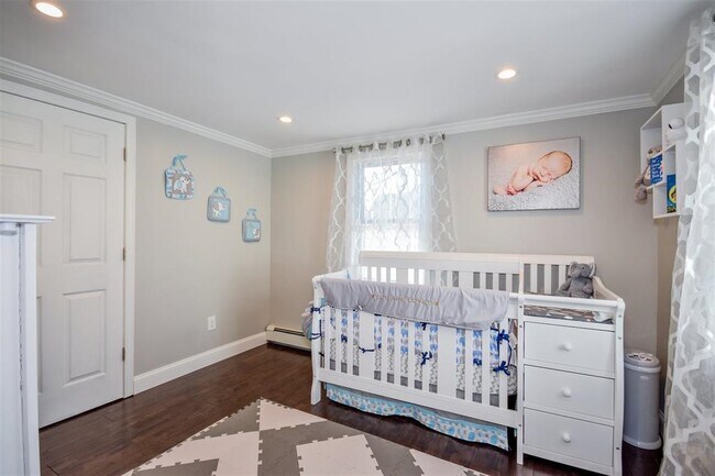 Building Photo - 87 Union St