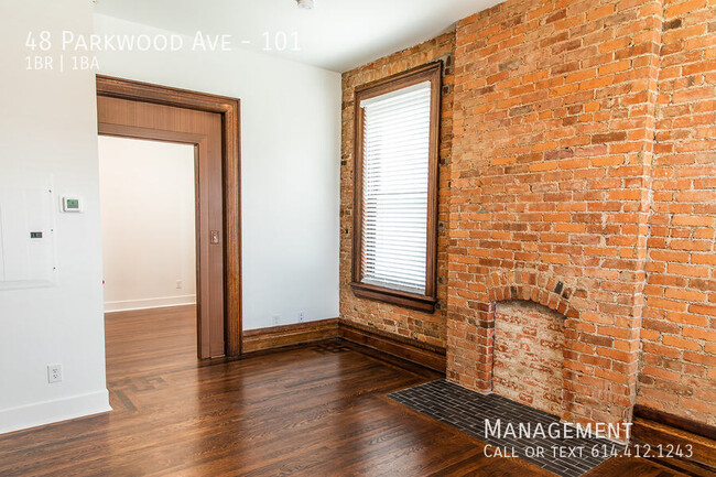 Building Photo - 48 Parkwood Ave
