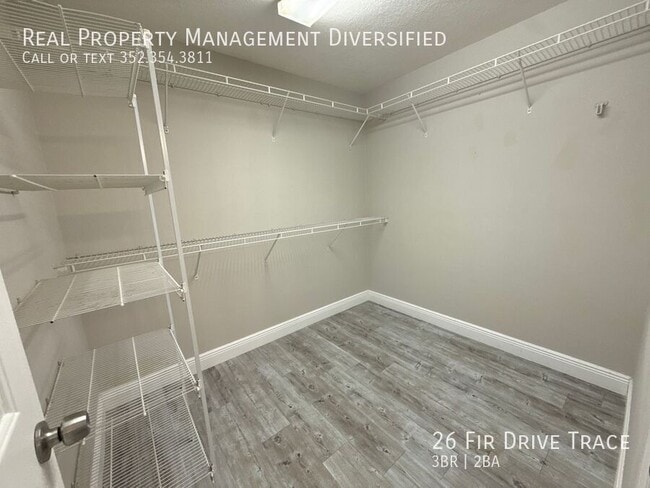 Building Photo - 26 Fir Drive Trce