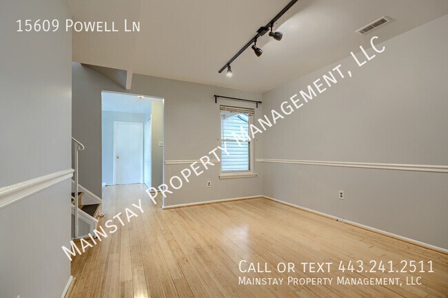 Building Photo - 15609 Powell Ln
