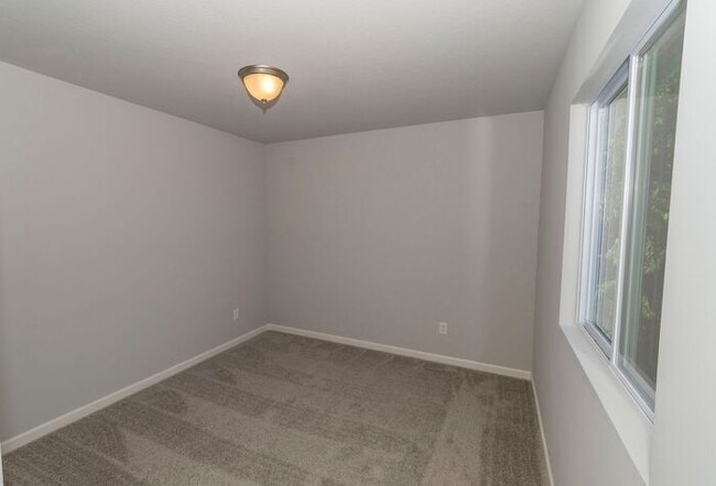 Building Photo - Mishawaka South Side- Be the first to Occupy this newly built 2-story home