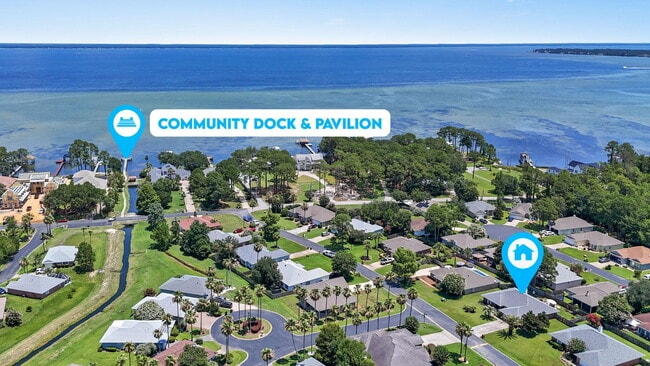 Building Photo - 374 S Shore Dr