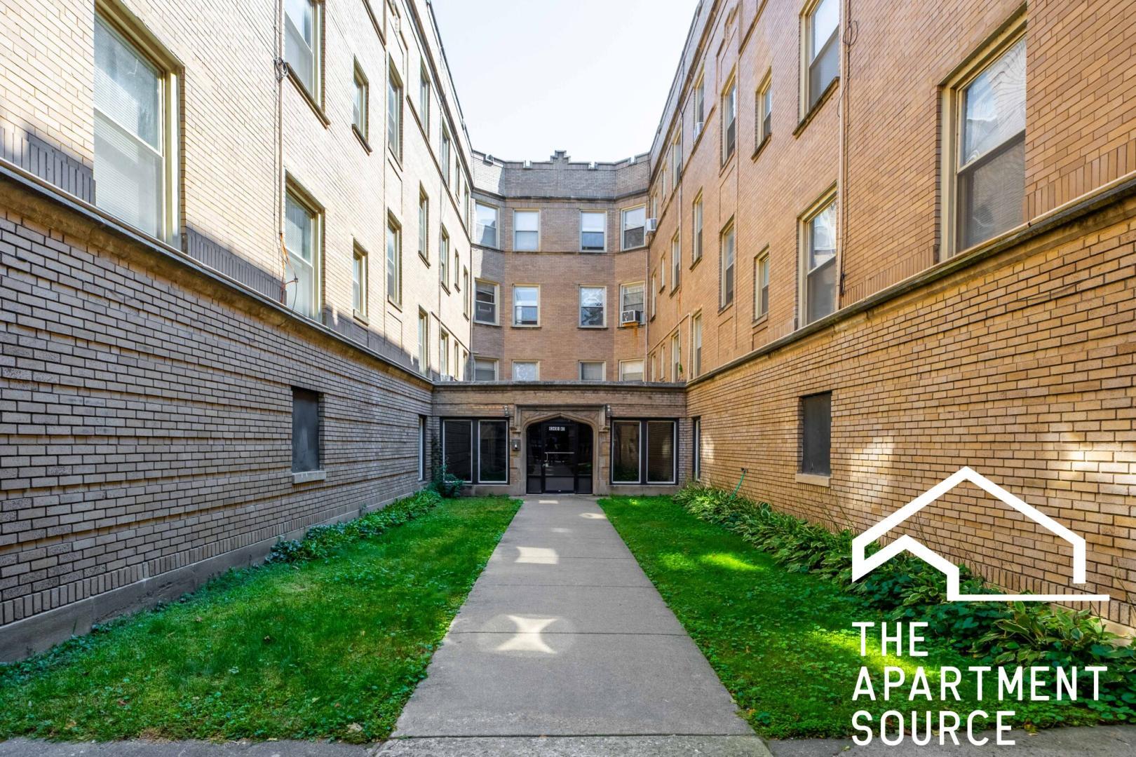 Building Photo - 6343 N Magnolia Ave