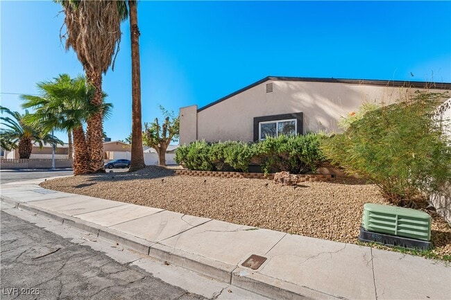 Building Photo - 3578 Anthony Dr