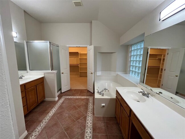 Building Photo - 2621 Sterling Panorama Ct