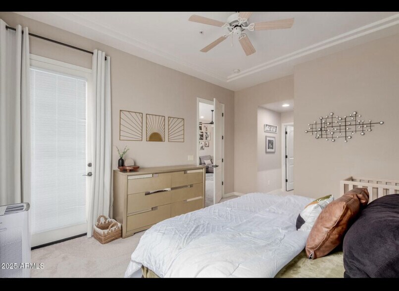 Building Photo - 4241 N Pebble Creek Pky