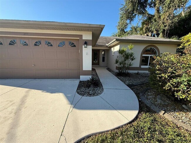 Primary Photo - 109 Kings Dr
