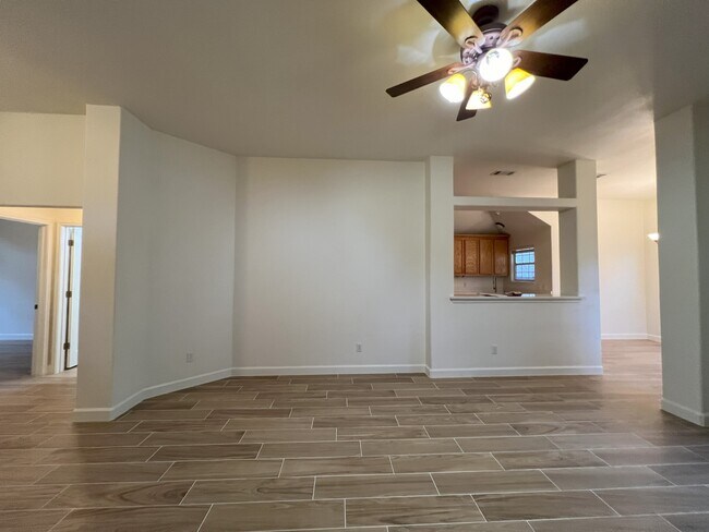 Building Photo - 1116 Cimarron Ct