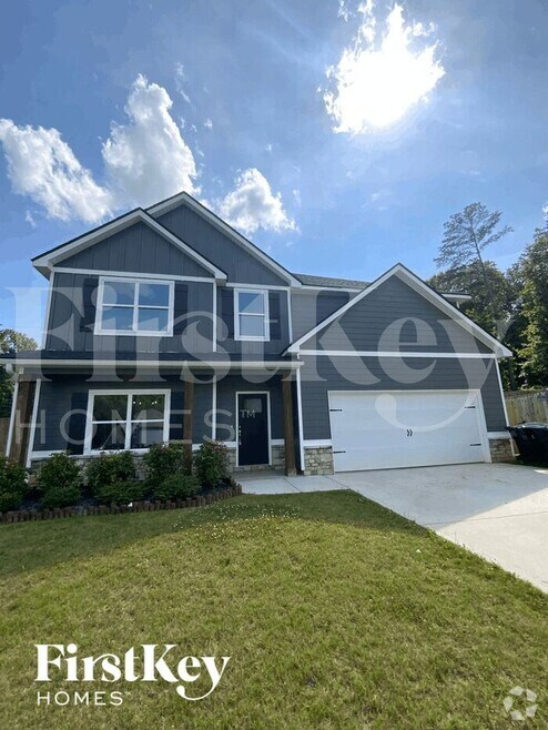 Building Photo - 261 Webster Lake Dr