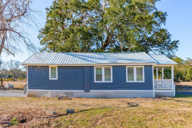 Building Photo - Charming Lowcountry Home for Rent on Edisto Island