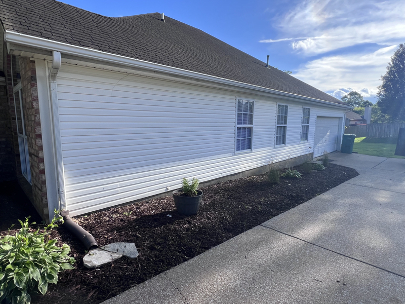 Building Photo - 2262 Joann Dr