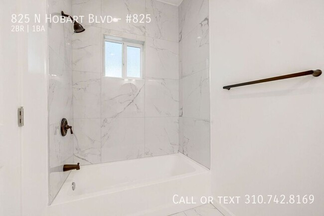 Building Photo - Charming Fully Remodeled 2-Bedroom Apartme...