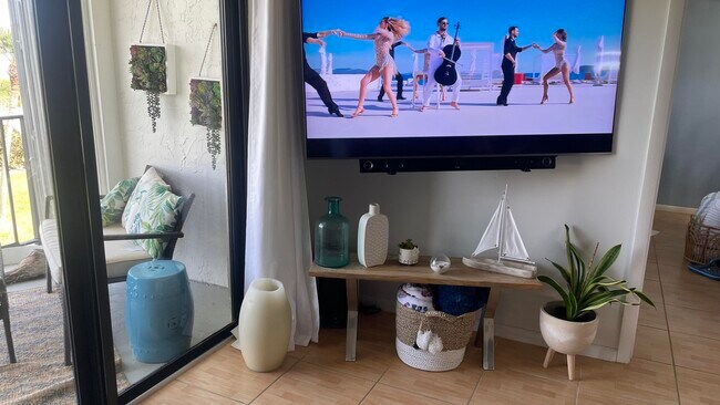 Building Photo - 5159 N Hwy A1A