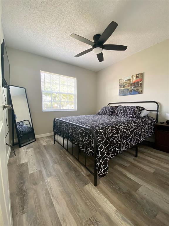 Building Photo - 8024 Candlewoode Dr