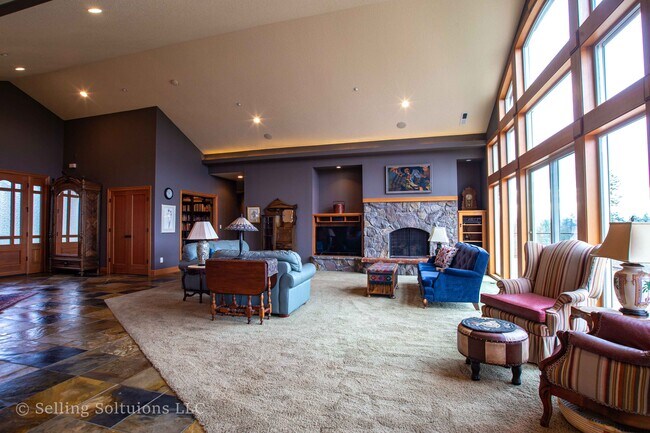 Building Photo - 5010 SE 362nd Ave