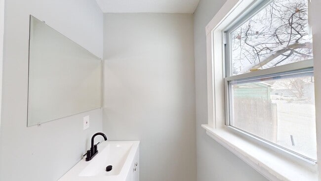 Building Photo - Stockyards Area - 3 Bedroom - 2 Bath Single Family Home