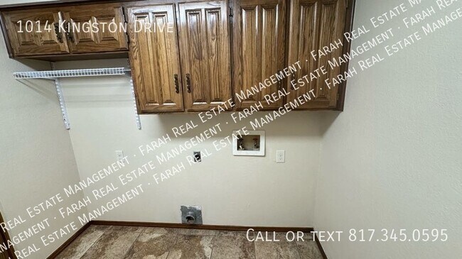 Building Photo - 1014 Kingston Dr