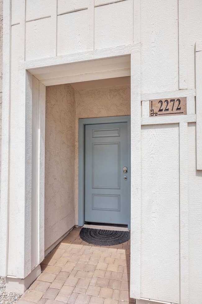 Building Photo - 2272 W Harmont Dr