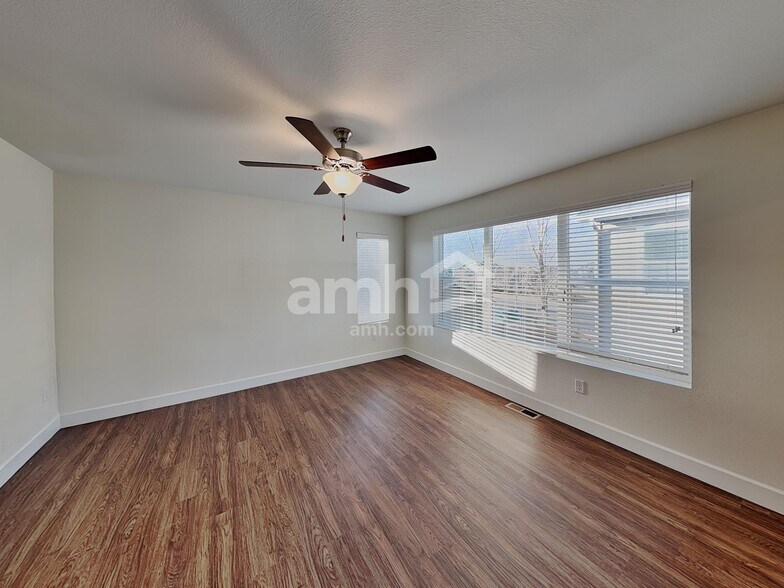 Building Photo - 4315 Crestone Peak St