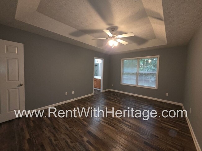 Building Photo - Immaculate 5-bedroom, 3-bath home in the Cedar Mountain Park subdivision in Douglasville, GA.