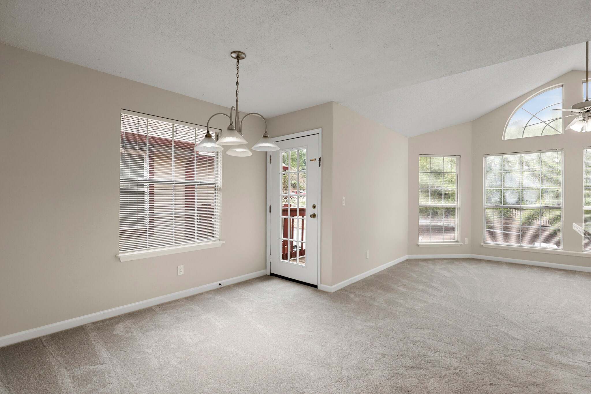 Building Photo - 903 Wentworth Ct