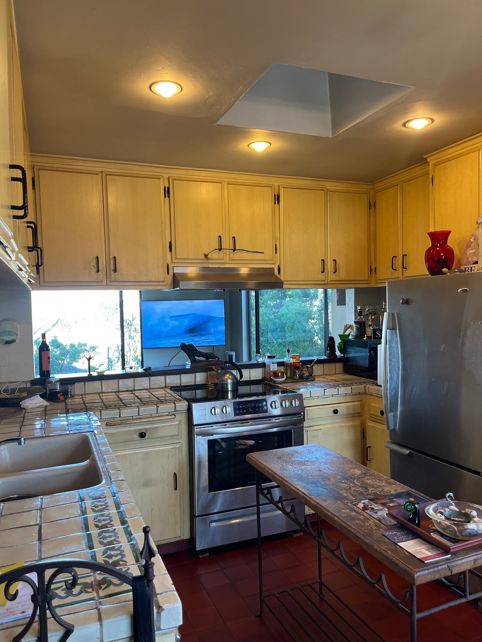 Building Photo - 7221 Earldom Ave