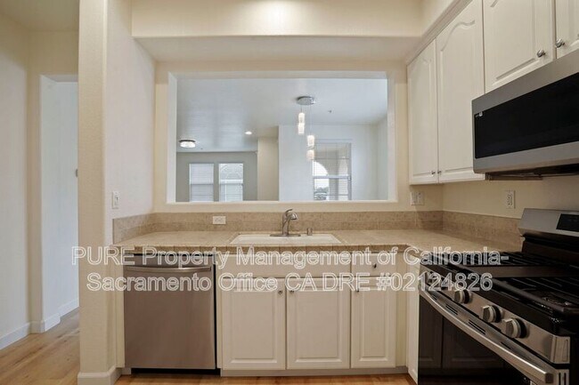 Building Photo - 8292 Crystal Walk Cir