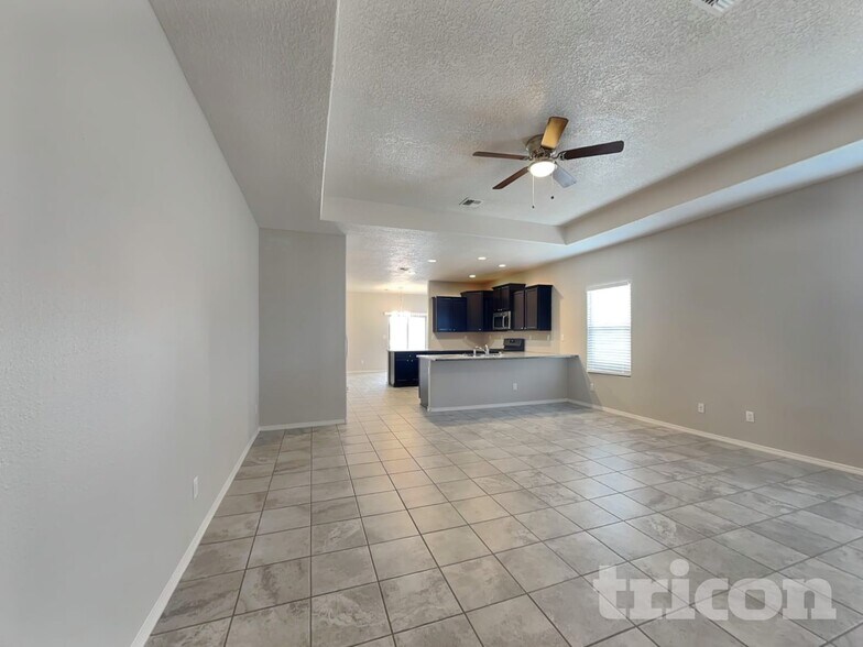 Building Photo - 7033 Mountain Hawk Loop NE