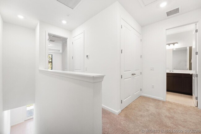 Building Photo - 4315 Efendi Dr