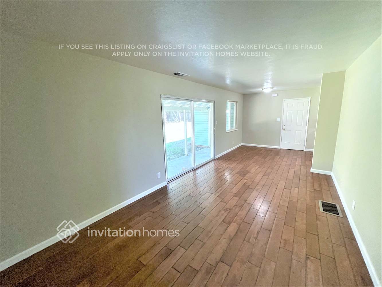 Building Photo - 8821 Fair Oaks Blvd