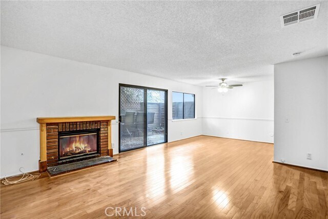 Building Photo - 1110 Strawberry Ln