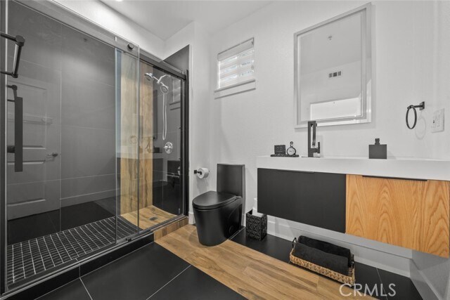 Building Photo - 24505 Town Center Dr