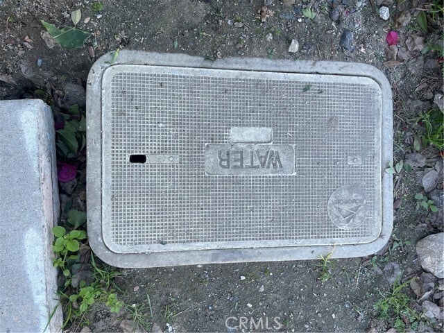 Building Photo - 9546 E Live Oak Ave