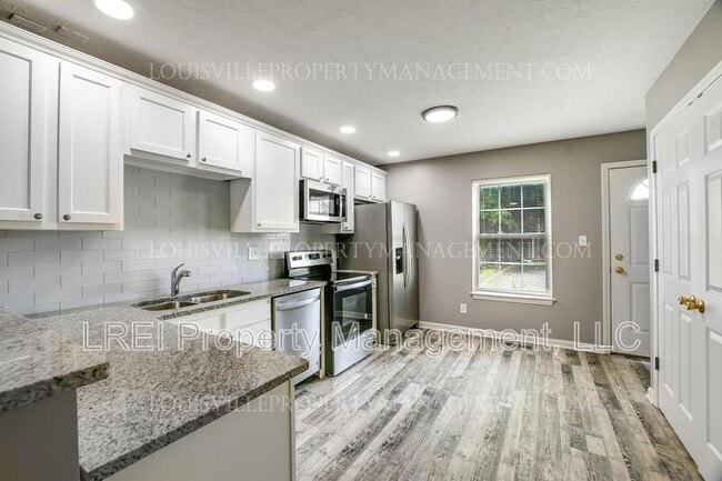 Building Photo - 420 S Wenzel St