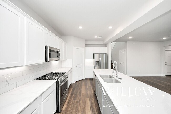 Building Photo - 10518 Moon Vly Ln