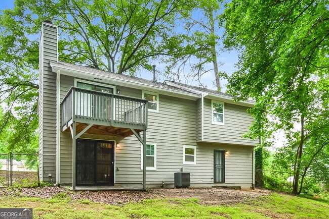 Building Photo - 2815 Fox Hall Ln N