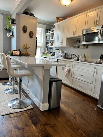 Building Photo - 4 Centre Pl